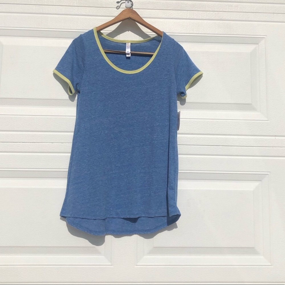 NWT LuLaRoe Blue Comfy Casual XS Classic Tee